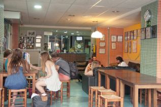 be-dream-hostel-barcelona-common-areas-14