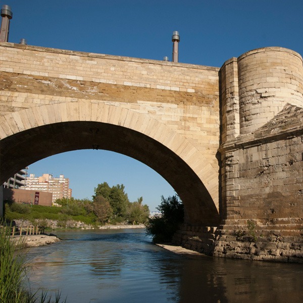 Discover Zaragoza City